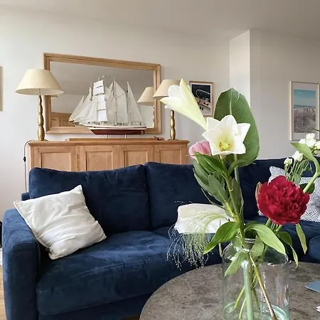 Seeblick Warnemünde - Mit Meerblick Und Balkon Direkt Am Für 2-4 Pers * Rostock