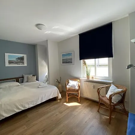 Seeblick Warnemuende - Mit Meerblick Und Balkon Direkt Am Fuer 2-4 Pers Apartament