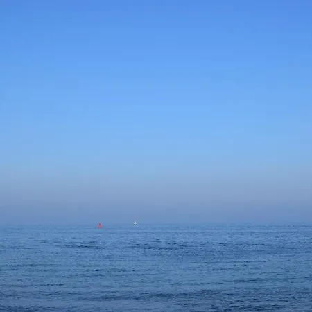 Seeblick Warnemuende - Mit Meerblick Und Balkon Direkt Am Fuer 2-4 Pers アパート